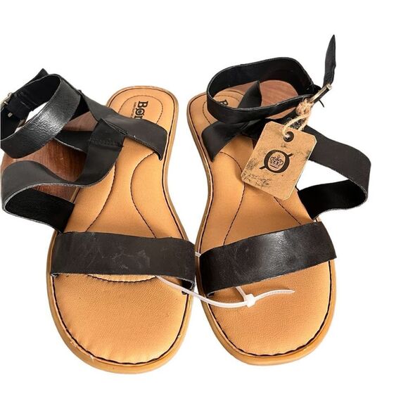 NWT Born Sandals - Picture 2 of 3